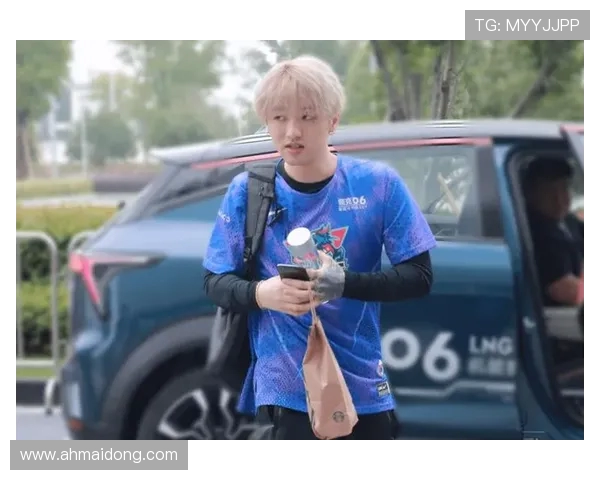 LNG战队在大师赛积分榜上以83分稳居第一名展现强劲实力